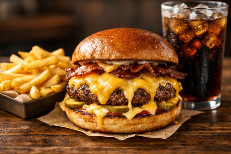 Hambúrguer em destaque: 10 casas que são referência em Fortaleza